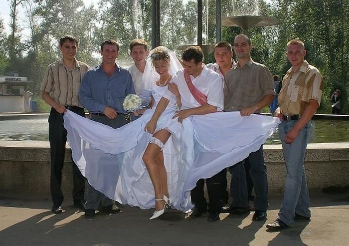 Апскирт на свадьбе: мужчине понравилось снимать невесту