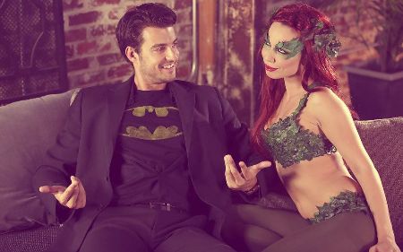 Косплей порно с красавицей в костюме Ядовитого Плюща (ФОТО) Косплей порно с красавицей в костюме Ядовитого Плюща (ФОТО)