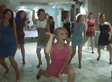 Светка порвала свадебный танцзал (ВИДЕО)