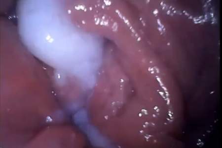 Женский оргазм на камеру из вагины (ВИДЕО)